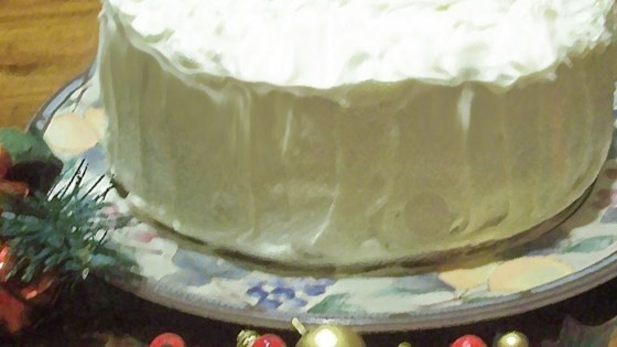 Double-Layer White Chocolate Cake