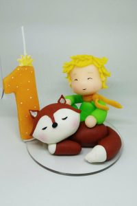 Handmade Birthday Candle theme The Little Prince Sitted with the fox  Customizable Name / Number