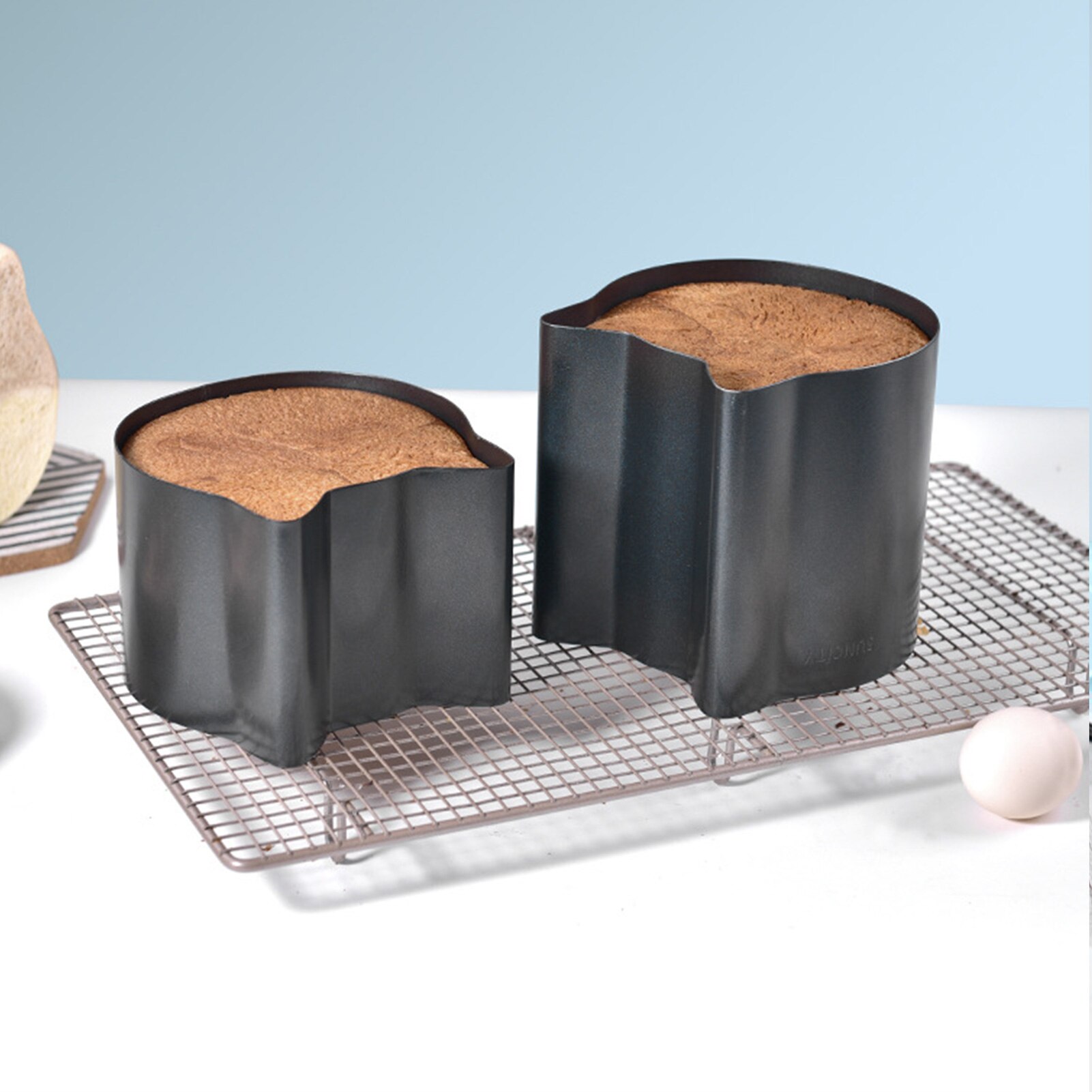 catshaped-smooth-nonstick-bread-toast-box-mold