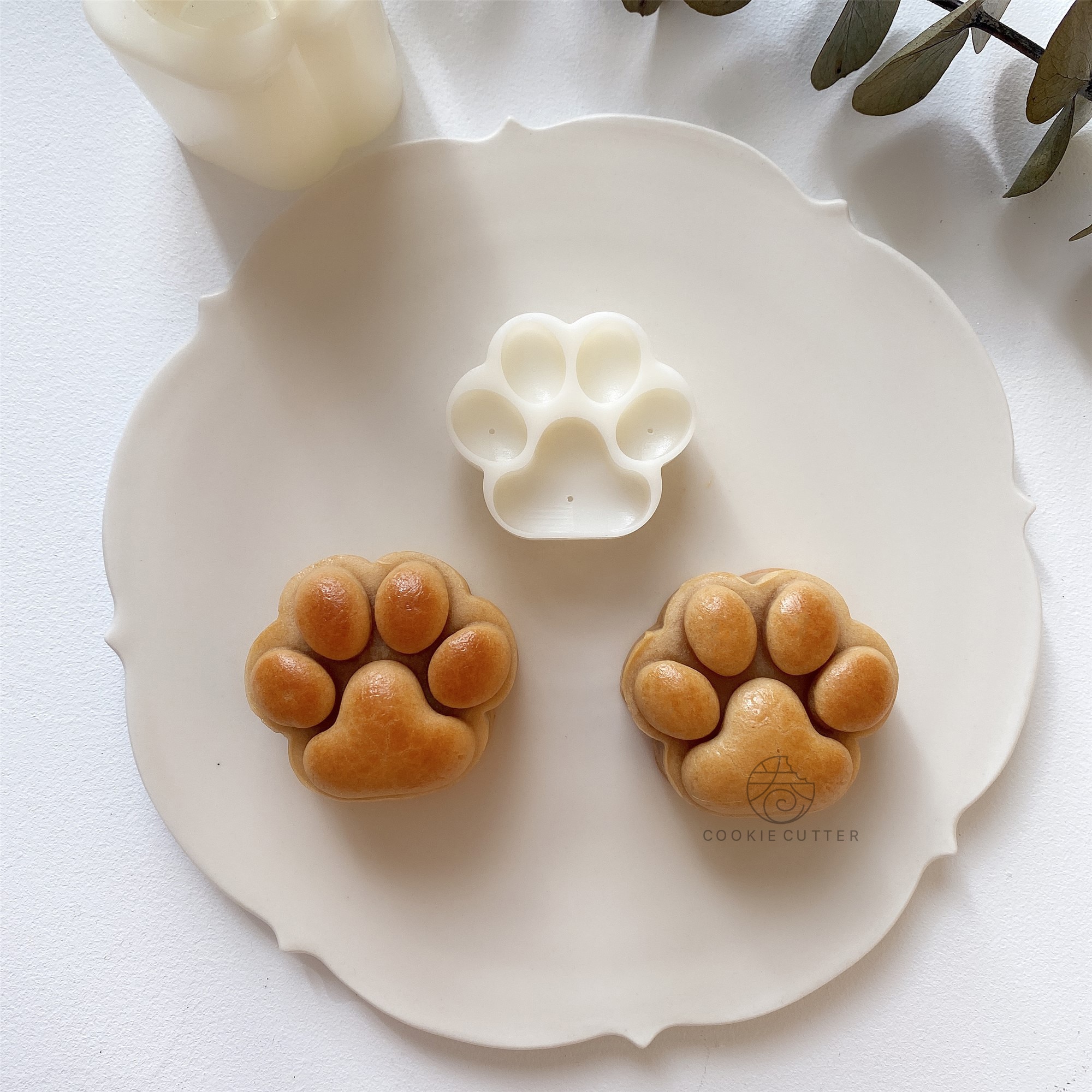 Cat Paw Shape Pastry Plunger Cookie Embosser Reusable Cat Paw Shape Pastry Plunger Cookie Embosser Reusable