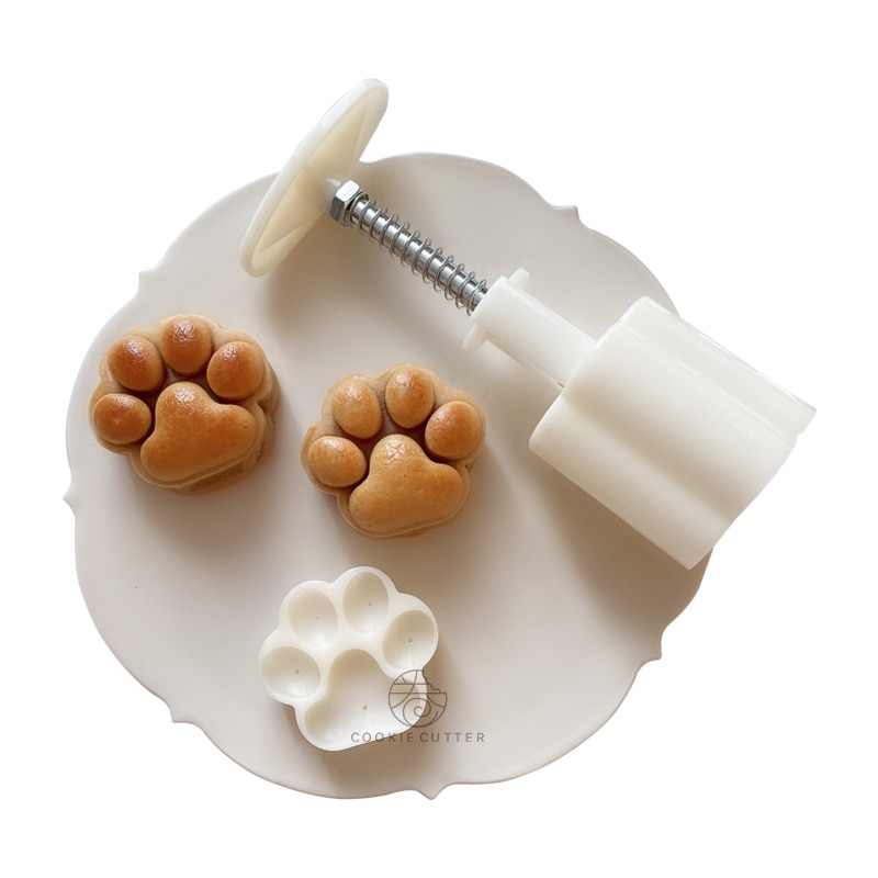 Cat Paw Shape Pastry Plunger Cookie Embosser Reusable Cat Paw Shape Pastry Plunger Cookie Embosser Reusable