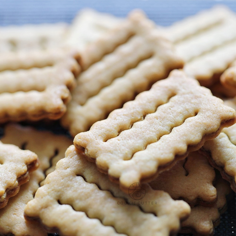 Sandwich Biscuit Mold Plastic cookie cutter Sandwich Biscuit Mold Plastic cookie cutter